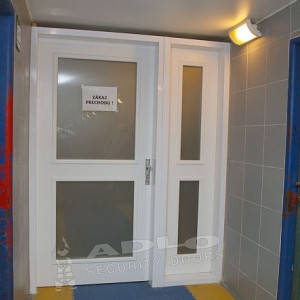 ADLO - Sicherheitst�r ADUO, Glasausf�hrung P103, seitliche Lichtl�cke, atypische Installation