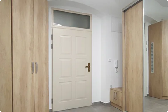 Haustüren mit Seitenteil und Oberlicht