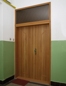 ADLO Sicherheits-Doppelflügeltür ADUO, Leistendesign mit Oberlichte, Abmessung der Zusammenstellung 140/280 cm